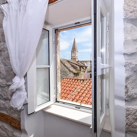 Tragos Lemon Tree Apartment Trogir Exterior photo