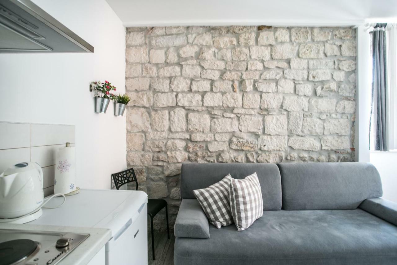 Apartment Tragos Lemon Tree Trogir